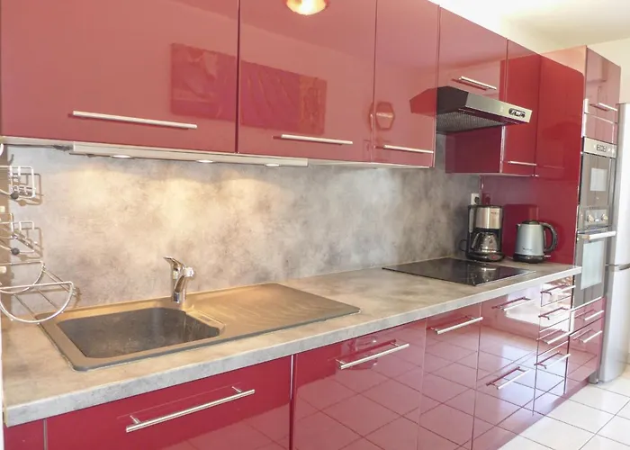 Le Clos Saens-1 By Interhome